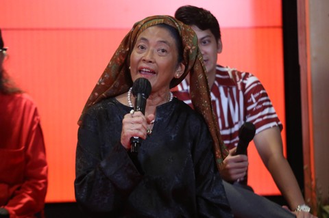 Jajang C Noer dan sejumlah artis lainnya saat konferensi pers film Onde Mande di Senayan, Jakarta, Selasa, (13/6/2023). Foto: Agus Apriyanto