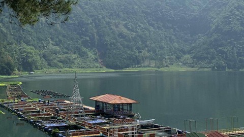 Keindahan Telaga Menjer Banda Neira versi Wonosobo. Sumber: Aisya Nadiefa