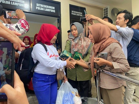 24 korban CPMI dipulangkan ke daerah asal NTB. | Foto: Sinta Yuliana/Lampung Geh