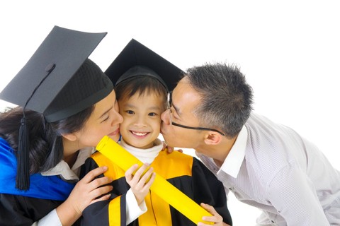 Ilustrasi Wisuda Siswa TK. Foto: Shutterstock