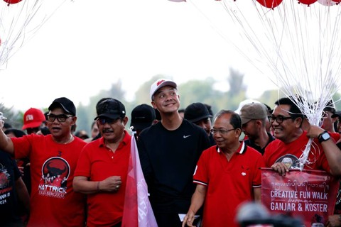 Ganjar Pranowo menghadiri acara Creative Fun Walk di Bali Foto: PDIP