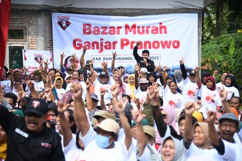 Sahabat Ganjar gelar pasar murah di Banyuwangi. Foto: Dok. Istimewa