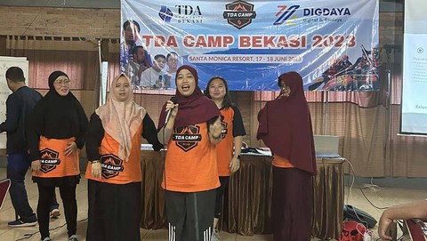 Tingkatkan Skill Bisnis Anggota, Komunitas Tangan Di Atas Bekasi Gelar TDA Camp (2)