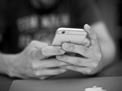 Ilustrasi kunci jawaban WOW level 122. Sumber: unsplash.com/MarjanGrabowski.