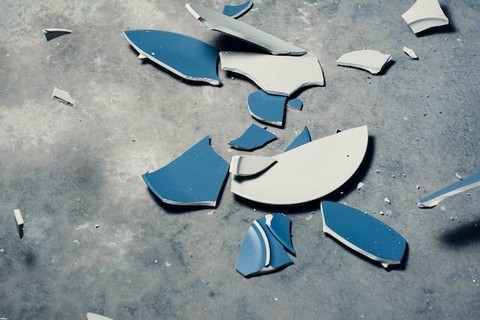 Ilustrasi pengertian dan lawan kata insidental. Foto: Unsplash/CHUTTERSNAP