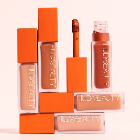 Huda Beauty #FauxFilter Color Corrector. Foto: Instagram/@hudabeauty