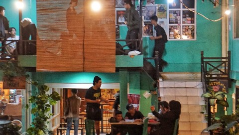 Rumah fermentasi yang kerap digunakan sebagai lokasi event di ranah skena musik indie Palembang yang salah satunya adalah Sound Rusak Vol IV., Sabtu (1/7) Foto: ary priyanto/urban id