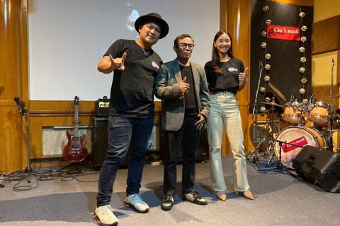 Posan Tobing dan Bona Eriel. Foto: Dok. Istimewa