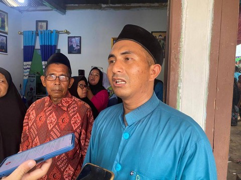 Keluarga korban adik Rahmat, Suhendi. | Foto: Sinta Yuliana Lampung Geh