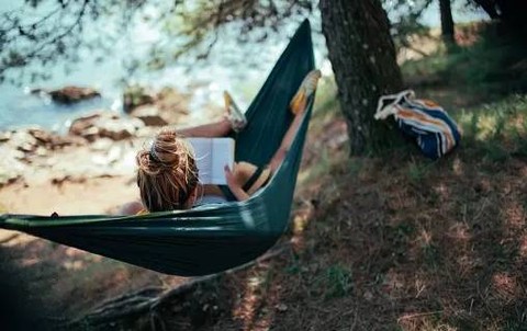 Ilustrasi Sinonim Inspirasi    Sumber www.unsplash.com