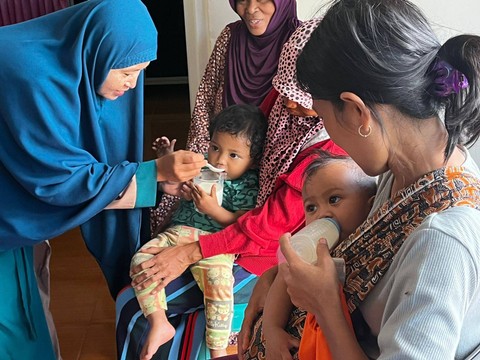 Penanganan stunting di Kampung Berseri Astra, Layana Indah, Palu, Sulawesi Tengah. Foto: Haya Syahira/kumparan