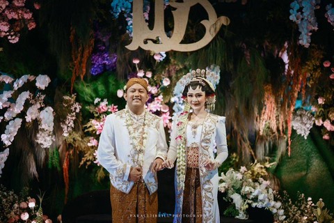 Pernikahan Denny Caknan dan Bella Bonita. Foto: Instagram/@denny_caknan