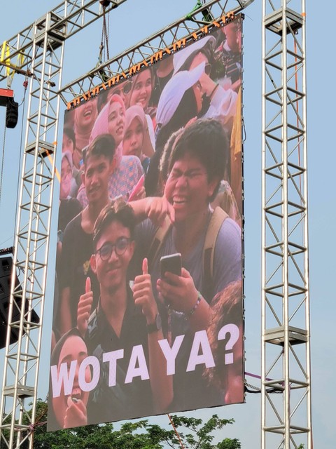 Wota saat nonton konser JKT48 di Pakansari, Bogor. Foto: Rizki Baiquni Pratama/kumparan