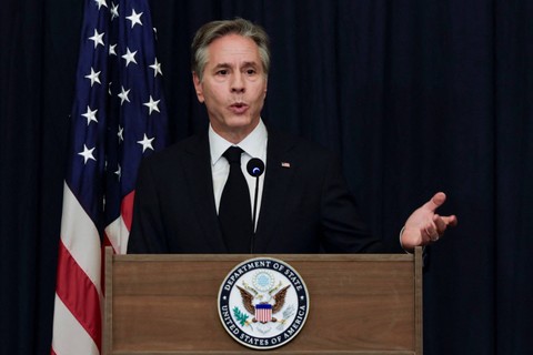Menteri Luar Negeri Amerika Serikat Antony Blinken memberikan keterangan pers usai menghadiri Pertemuan Menteri Luar Negeri ASEAN di Jakarta, Jumat (14/7/2023). Foto: Ajeng Dinar Ulfiana/REUTERS