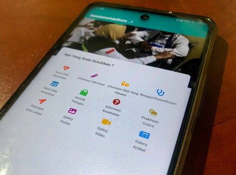 Kondisi jemaah haji yang sakit bisa dipantau oleh keluarga di tanah air melalui aplikasi telejemaah. Foto: Dok. Istimewa