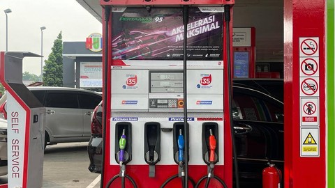 Peluncuran BBM RON 95 E5 (Bioethanol) Pertamax Green 95 di SPBU MT Haryono, Senin (24/7/2023).  Foto: Fariza Rizky Ananda/kumparan