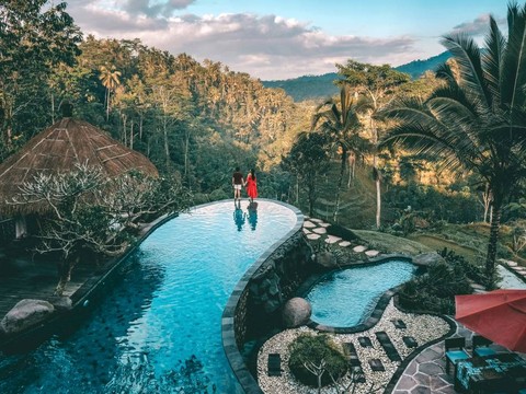 Ilustrasi destinasi dan pemandangan terbaik di Bali. Foto: JomNicha/shutterstock