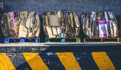 Ilustrasi Apa yang Dimaksud dengan Sampah?  Sumber Unsplash/Alfonso Navarro