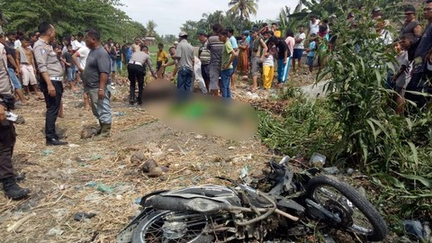 Kecelakaan kereta api vs sepeda motor di Kecamatan Sei Bamban, Kabupaten Serdang Bedagai, Sumut pada Jumat (28/7/2023). Foto: Dok. Polres Serdang Bedagai