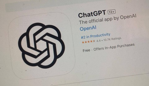 Aplikasi ChatGPT untuk iPhone di App Store. Foto: kumparan