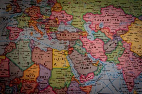 Ilustrasi 10 negara Asia Timur, sumber foto: pexels.com/Magda Ehlers