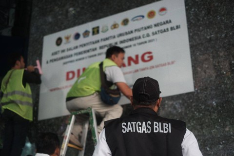 Satuan Tugas Penanganan Hak Tagih Negara Dana Bantuan Likuiditas Bank Indonesia (Satgas BLBI) menyita Barang Jaminan dan/atau Harta Kekayaan Lainnya Obligor Bank Indonesia Raya (BIRA) Atang Latief dan Obligor Bank Tamara atas nama Lidia Muchtar. Foto: Dok. Satgas BLBI