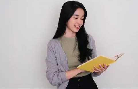 Ilustrasi Apa itu KRS dalam Perkuliahan?  Sumber Unsplash/Krishna Tedjo