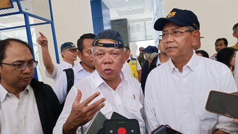 Menteri PUPR Basuki Hadimuljono saat ditemui di Fakultas Teknik UGM, Yogyakarta, Kamis (3/8/2023). Foto: Arfiansyah Panji Purnandaru/kumparan