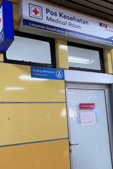 Ruang menyusui di stasiun KRL. Foto: Eka Nurjanah/kumparan