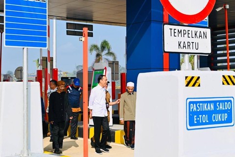 Presiden Jokowi meresmikan Tol Ciawi-Sukabumi ruas Cigombong-Cibadak, Jumat (4/8/2023). Foto: Laily Rachev/Biro Pers Sekretariat Presiden