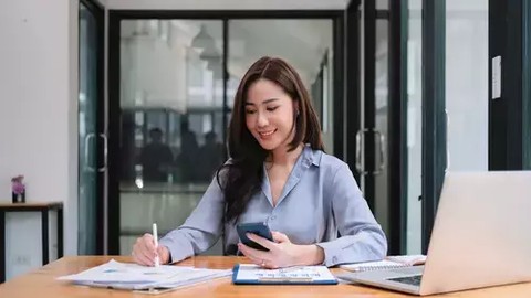 Ilustrasi perempuan cerdas. Sumber foto; shutterstock