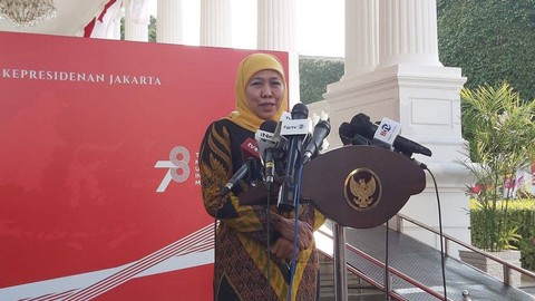Gubernur Jawa Timur Khofifah Indar Parawansa di Istana Kepresidenan. Foto: Nadia Riso/kumparan