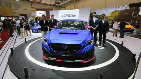 Subaru WRX pada pameran otomotif GIIAS 2023 di ICE BSD, Tangerang, Kamis (10/8/2023). Foto: Aditia Noviansyah/kumparan