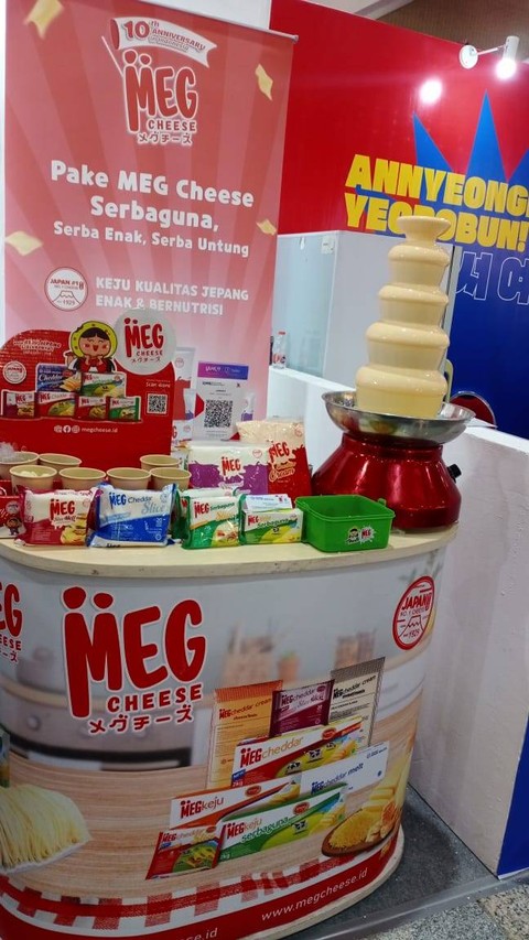 Yuk Incip! Cheese Fountain dari MEG Cheese Hadir di JapKor Food Market Surabaya