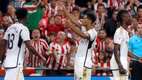 Selebrasi Jude Bellingham saat laga Athletic Bilbao vs Real Madrid dalam pekan perdana Liga Spanyol 2023/24 di Stadion San Mames pada Minggu (13/8/2023) dini hari WIB. Foto: REUTERS/Vincent West