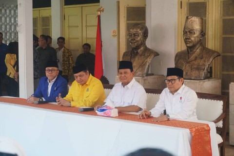 Deklarasi dukungan dari PAN, PKB, dan Golkar mendukung Prabowo Subianto menjadi Presiden di Museum Proklamasi, Jakarta, Minggu (13/8/2023). Foto: Iqbal Firdaus/kumparan