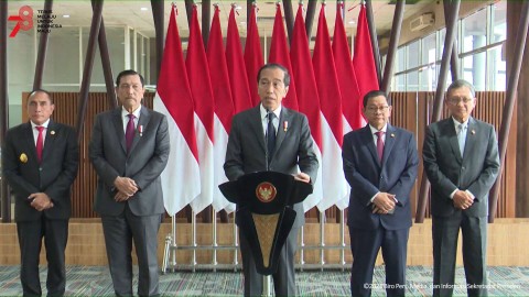 Presiden Joko Widodo memberikan keterangan pers di Bandara Internasional Kualanamu, Minggu (20/8/2023).  Foto: Youtube/Sekretariat Presiden