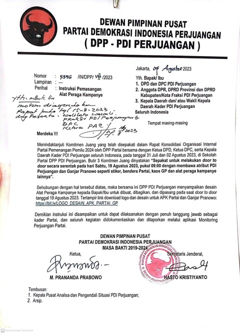 Surat perintah pasang stiker Capres dan ajak warga pilih Ganjar Pranowo pada Sabtu (19/8/2023).  Foto: Dok. Istimewa