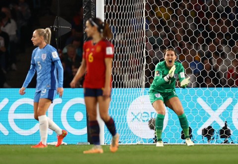Ekspresi Mary Earps dari Inggris di Final Piala Dunia Wanita FIFA di Stadion Australia, Sydney, Australia. Foto: Hannah McKay/Reuters