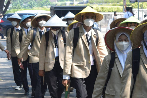 Ilustrasi mahasiswa. Foto: Tiwuk Suwantini/shutterstock