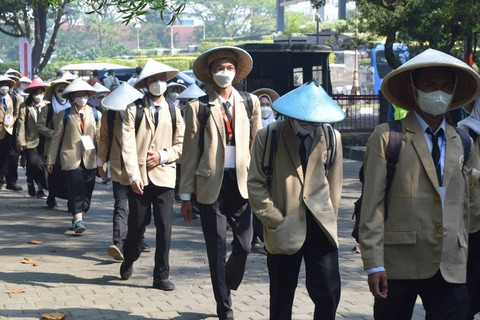 Ilustrasi mahasiswa. Foto: Tiwuk Suwantini/shutterstock