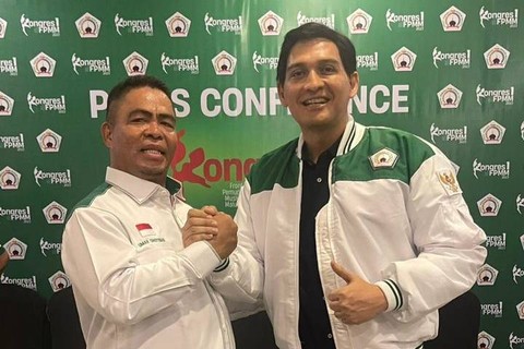 Lucky Hakim dalam Kongres I Front Pemuda Muslim Maluku (FPMM). Foto: Dok. Istimewa