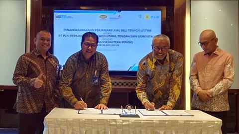 Penandatangan perjanjian Jual Beli Tenaga Listrik antara PLN Suluttenggo dan PT Gorontalo Sejahtera Mining.