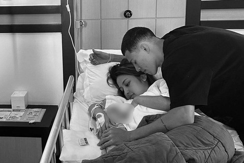 Jennifer Coppen melahirkan anak pertama. Foto: Instagram/@jennifercoppenreal20