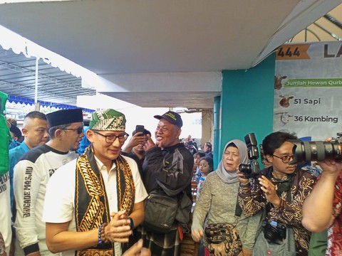 Menparekraf Sandiaga Uno saat hadir di Masjid Jogokariyan, Kota Yogyakarta, pada Selasa (29/8). Foto: Widi RH Pradana/Pandangan Jogja