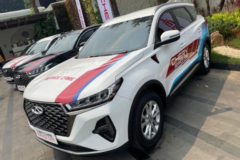 PT Chery Sales Indonesia (CSI) meluncurkan 20 unit service car perdana untuk jaringan diler di Jakarta dan sekitarnya (1/9/2023).  Foto: Sena Pratama/kumparan