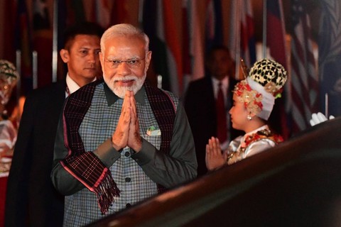 Perdana Menteri India Narendra Modi tiba di Bandara Internasional Soekarno Hatta, Tangerang, Provinsi Banten, pada Kamis (7/9/2023). Foto: Lukas/Biro Pers Sekretariat Presiden