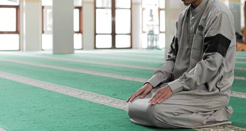 Ilustrasi Apakah Prinsip Seorang Manusia Melaksanakan Ibadah?            Sumber Unsplash/Masjid Pogung Dalangan