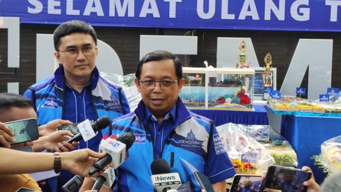 Ketua DPP Demokrat Herman Khaeron.    Foto: Jonathan Devin/kumparan