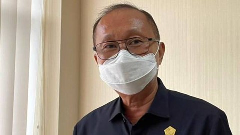 Ketua DPC PDIP Kabupaten Sitaro, Toni Supit